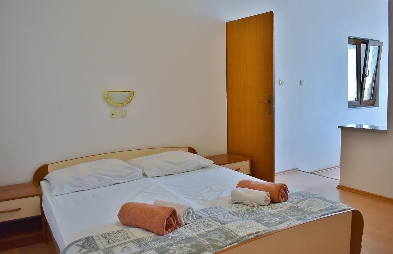 Apartament Banjol Luaran gambar