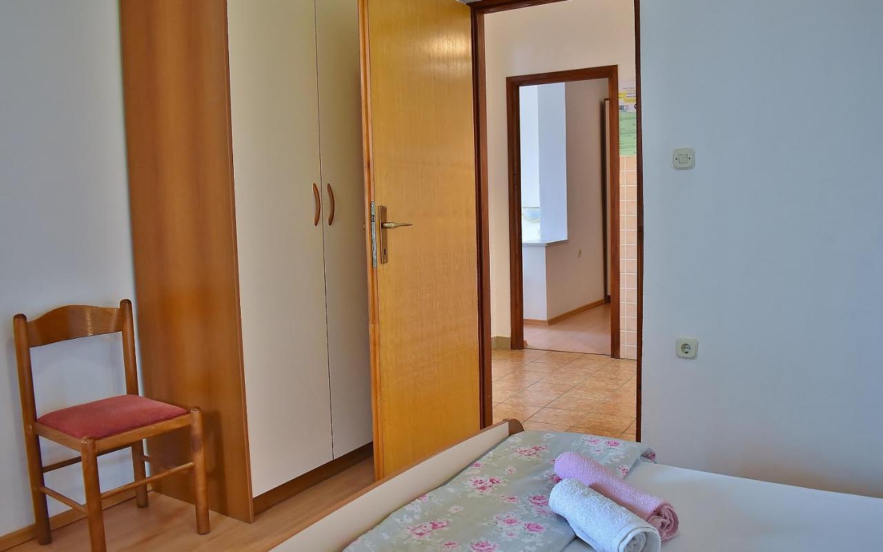 Apartament Banjol Luaran gambar