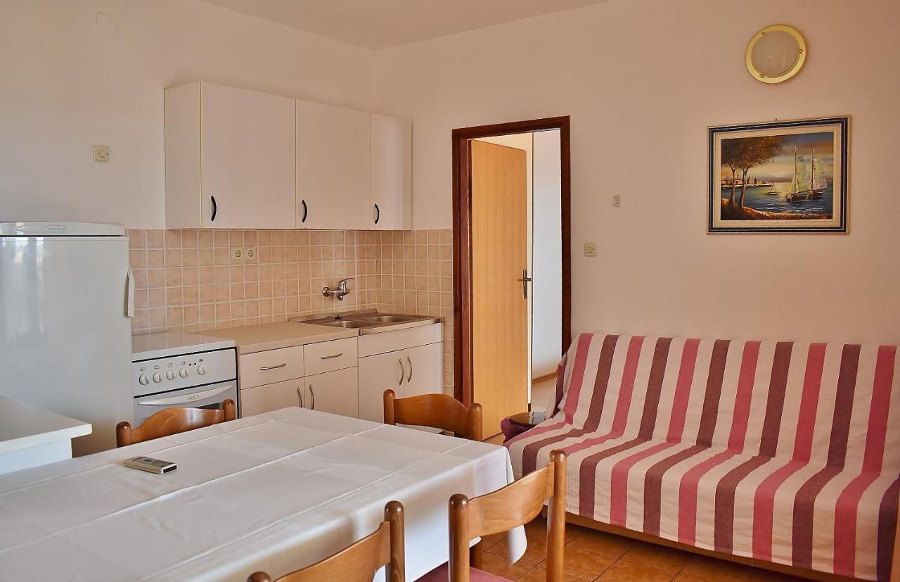 Apartament Banjol Luaran gambar