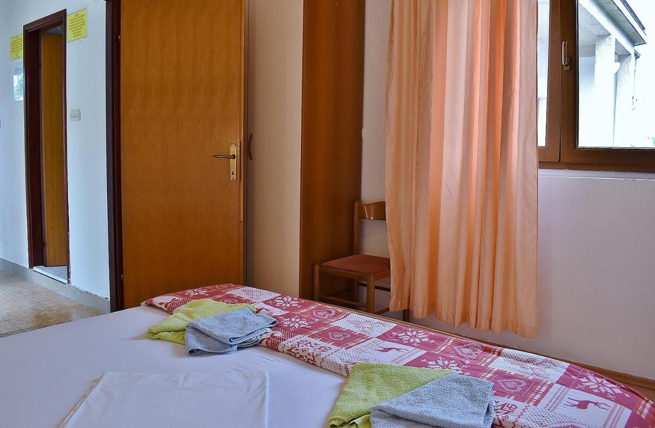 Apartament Banjol Luaran gambar