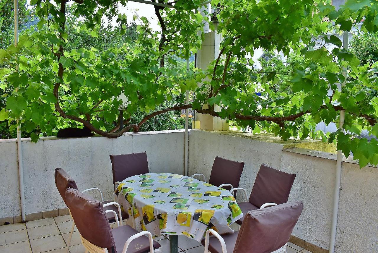 Apartament Banjol Luaran gambar